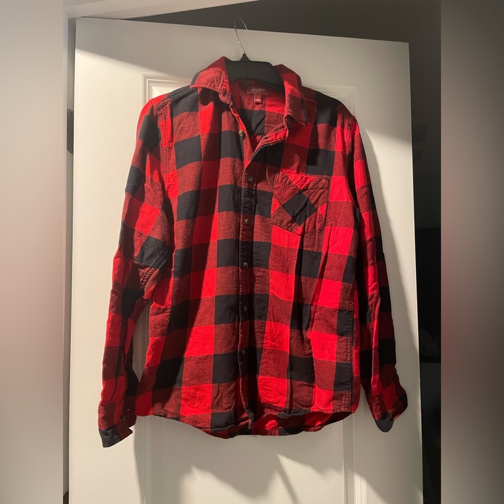 Small Men’s Red and Black Flannel from Arizona Jean Co